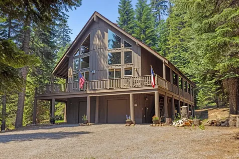 7608 Skycrest Drive Klamath Falls OR 97601