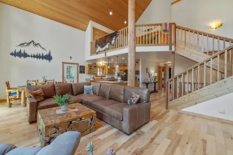 7608 Skycrest Drive Klamath Falls OR 97601