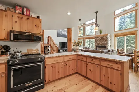 7608 Skycrest Drive Klamath Falls OR 97601