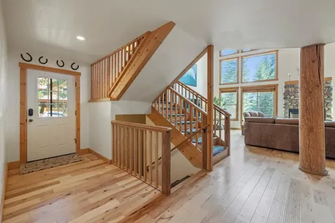 7608 Skycrest Drive Klamath Falls OR 97601