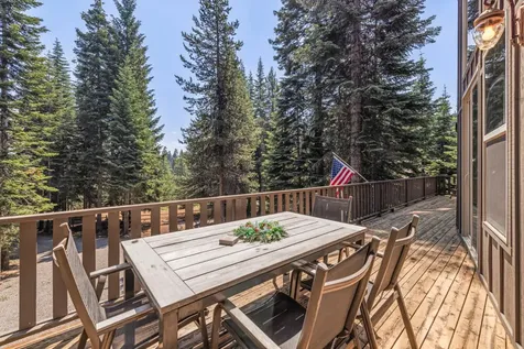 7608 Skycrest Drive Klamath Falls OR 97601