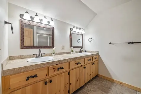 7608 Skycrest Drive Klamath Falls OR 97601