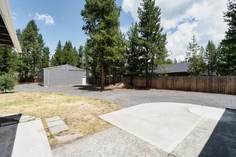 17460 Gull Drive Bend OR 97707