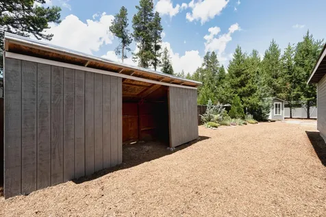 17460 Gull Drive Bend OR 97707