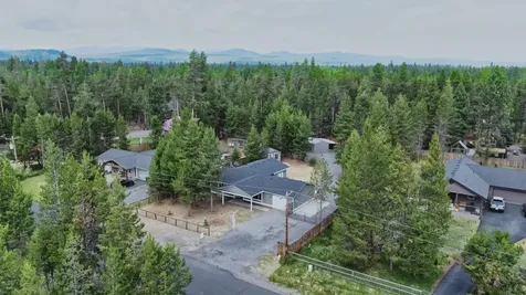 17460 Gull Drive Bend OR 97707