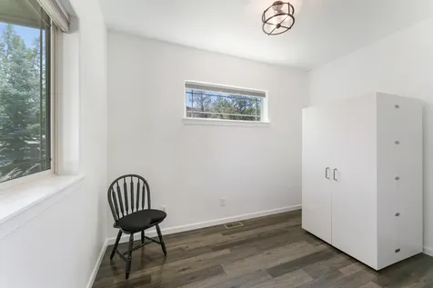 2825 SW 32nd Street Redmond OR 97756