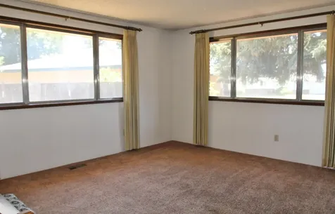 5557 Sylvia Avenue Klamath Falls OR 97603
