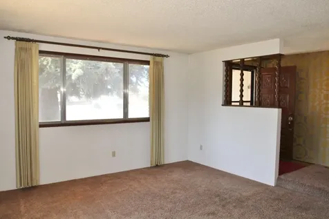 5557 Sylvia Avenue Klamath Falls OR 97603