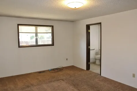 5557 Sylvia Avenue Klamath Falls OR 97603