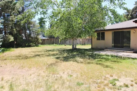 5557 Sylvia Avenue Klamath Falls OR 97603