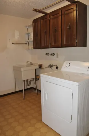 5557 Sylvia Avenue Klamath Falls OR 97603