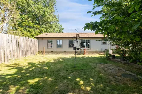 1252 Ellingson Road SE Albany OR 97322