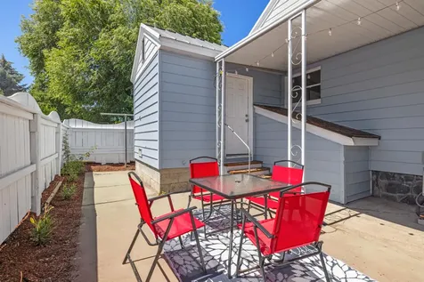 310 N 9th Street Klamath Falls OR 97601
