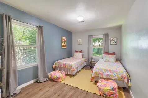 425 NE Baker Drive Grants Pass OR 97526