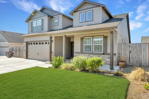 1632 Pearl Eye Lane Medford OR 97504