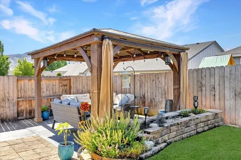 1632 Pearl Eye Lane Medford OR 97504