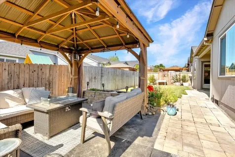 1632 Pearl Eye Lane Medford OR 97504