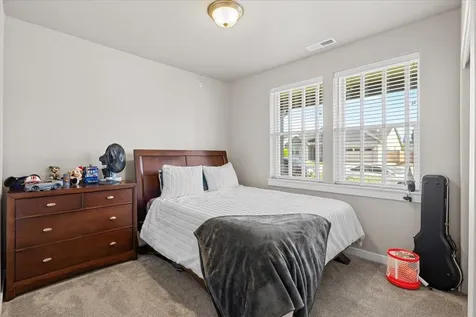 1632 Pearl Eye Lane Medford OR 97504