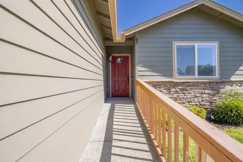 2124 SW Garden Valley Way Grants Pass OR 97526