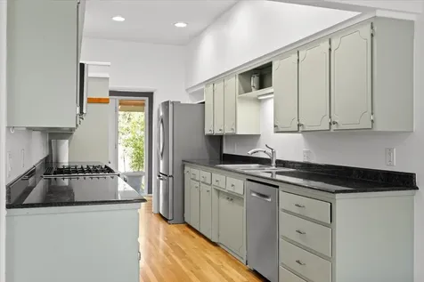 2541 Argonne Avenue Medford OR 97504