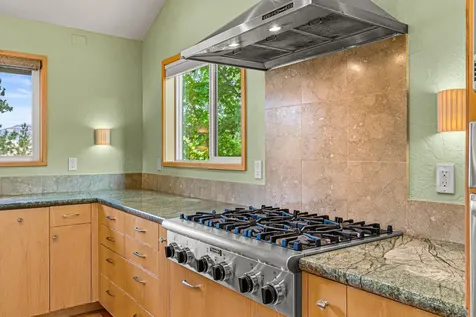 1379 Ponderosa Drive Ashland OR 97520