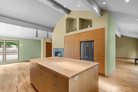 1379 Ponderosa Drive Ashland OR 97520