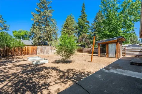 515 SE 4th Street Bend OR 97702