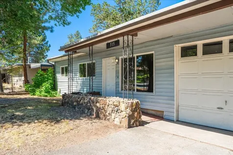 515 SE 4th Street Bend OR 97702
