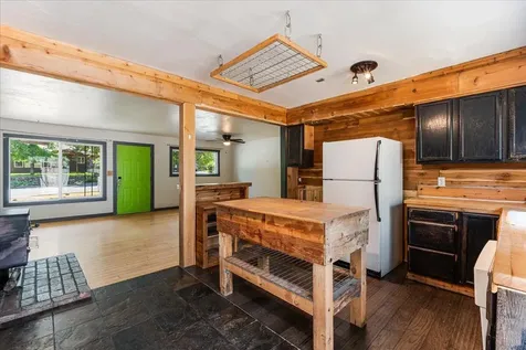 515 SE 4th Street Bend OR 97702