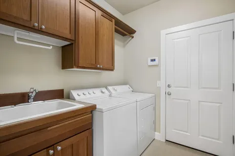 891 NE Wiest Way Bend OR 97701