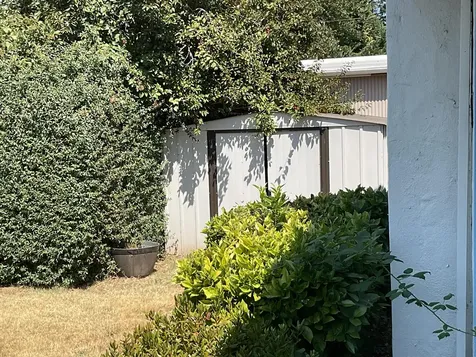 1275 E Park Street Grants Pass OR 97527