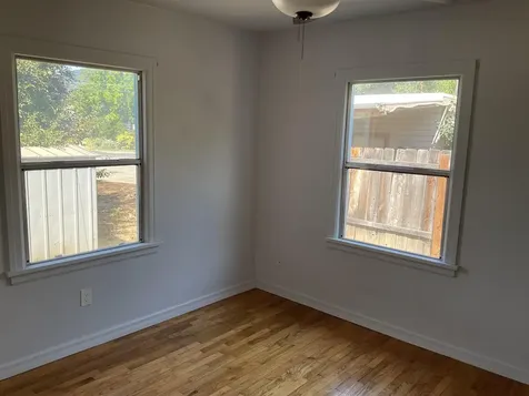 1275 E Park Street Grants Pass OR 97527