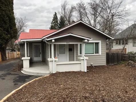 971 Siskiyou Boulevard Ashland OR 97520