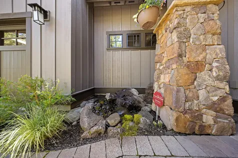 3157 NW Shevlin Meadow Drive Bend OR 97703