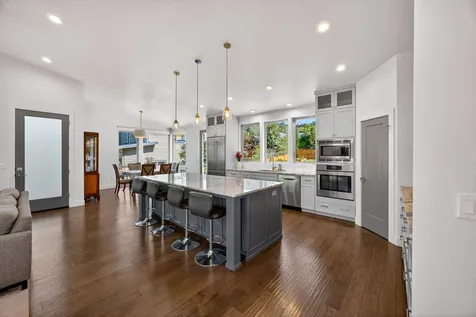 1369 Tolman Creek Road Ashland OR 97520