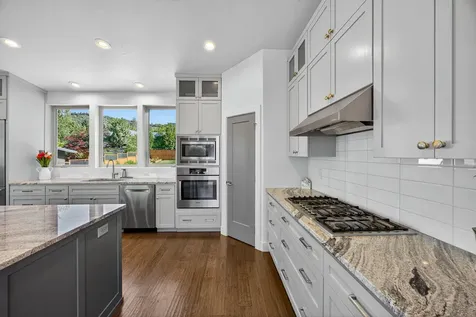 1369 Tolman Creek Road Ashland OR 97520