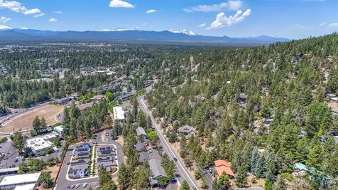 1597 NW Portland Avenue Bend OR 97703