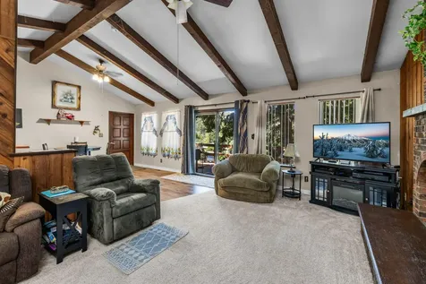 107 Rebel Hill Road Canyon City OR 97820
