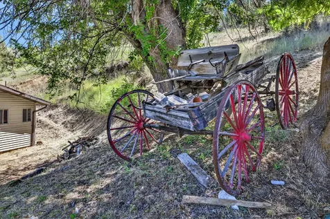 107 Rebel Hill Road Canyon City OR 97820