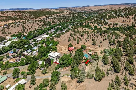 107 Rebel Hill Road Canyon City OR 97820