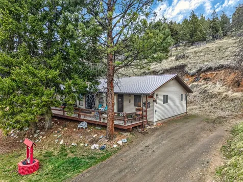 107 Rebel Hill Road Canyon City OR 97820