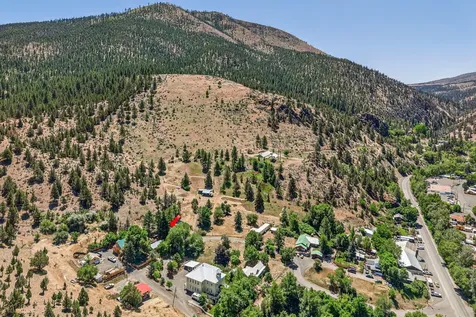 107 Rebel Hill Road Canyon City OR 97820