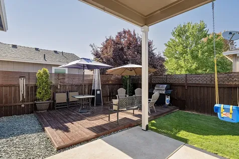 2511 Agate Meadows White City OR 97503