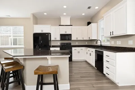 2511 Agate Meadows White City OR 97503