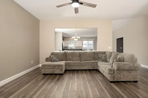 2511 Agate Meadows White City OR 97503