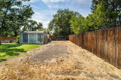 2217 NW 12th Street Redmond OR 97756