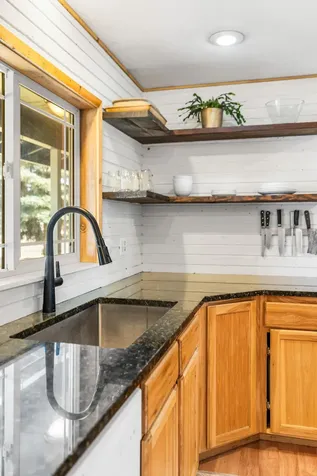 2217 NW 12th Street Redmond OR 97756