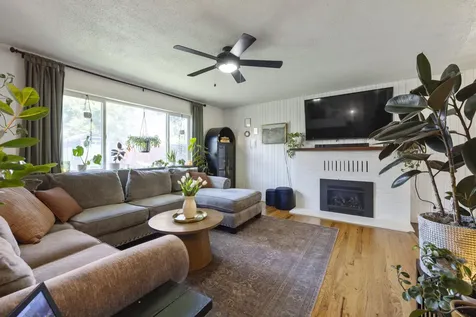 5841 Winter Avenue Klamath Falls OR 97603