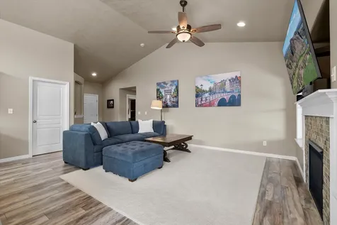 768 NE Redwood Court Redmond OR 97756