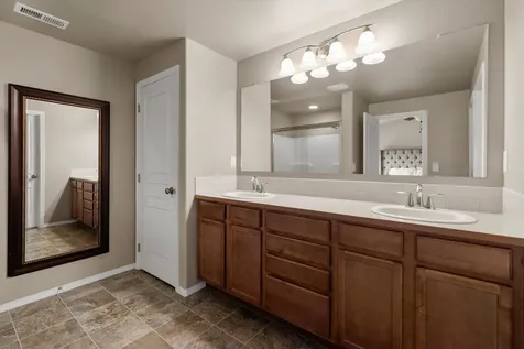 768 NE Redwood Court Redmond OR 97756
